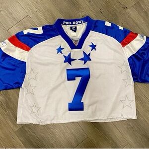 Reebok White and Royal Blue NFL Onfield Jersey Collar Patch #7 Mike Vick